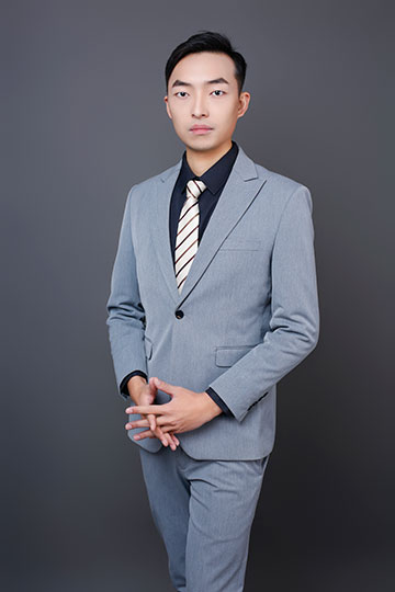 汪志生老师照片